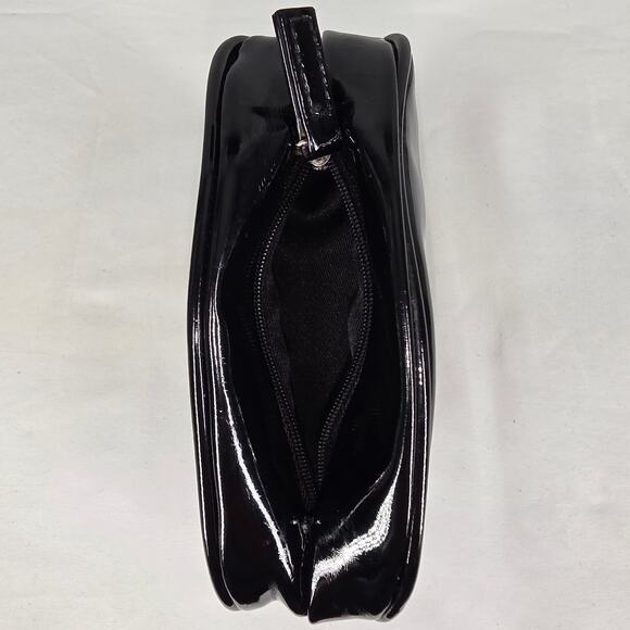 BLACK FAUX PATENT LEATHER CLUTCH PURSE W/ LOCK CHARM, BOTTOM ZIP POCKET – 7"x4" - Picture 4 of 8